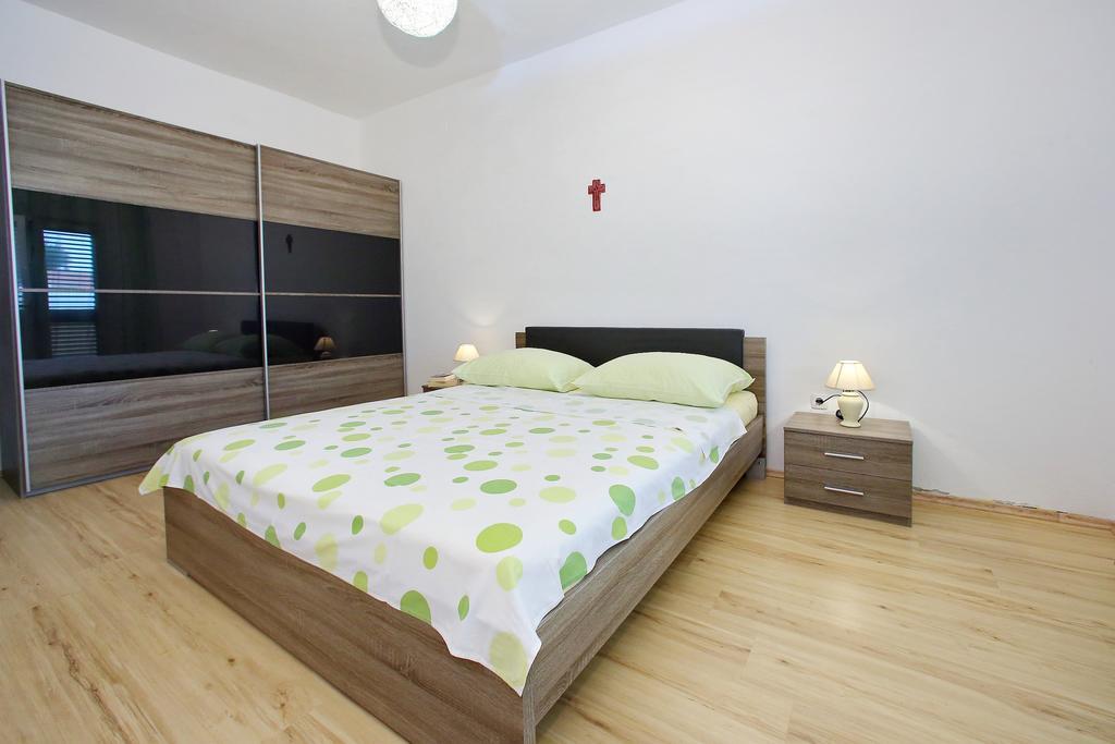 Apartments Kero Bibinje Exterior photo