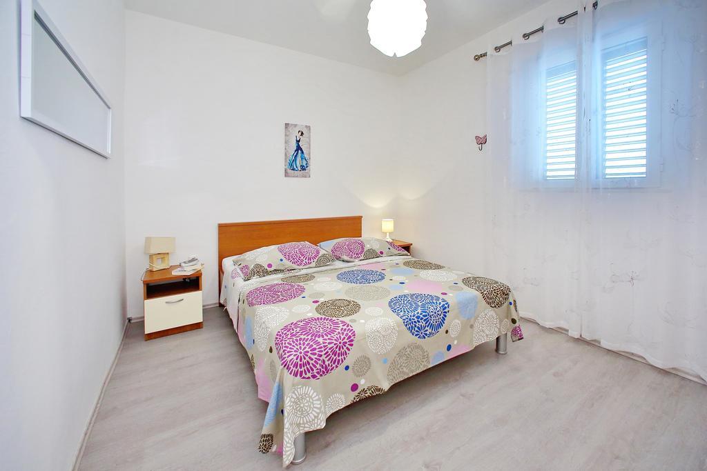 Apartments Kero Bibinje Exterior photo